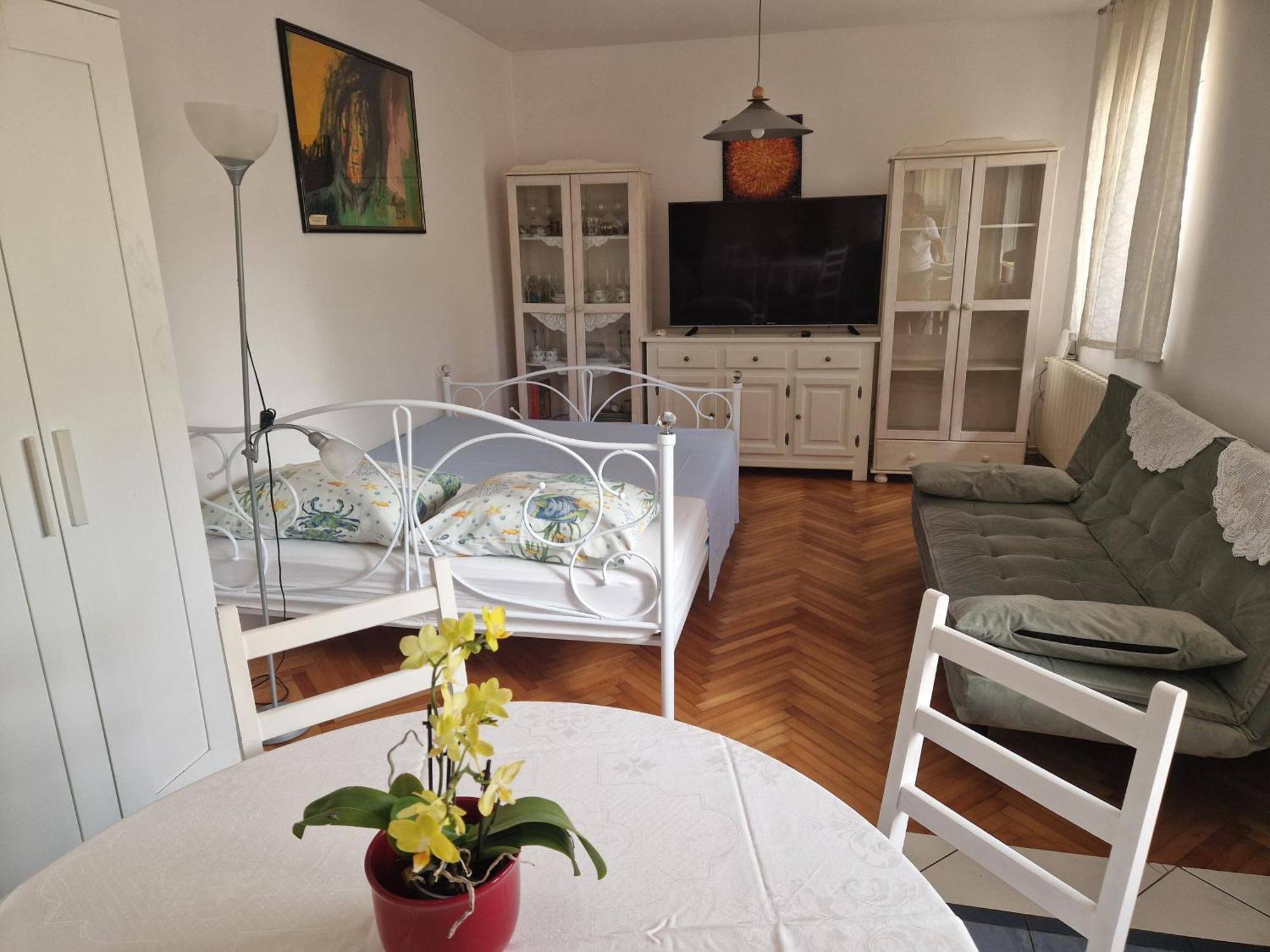 Apartman Studio Nena 크리크베니카 외부 사진